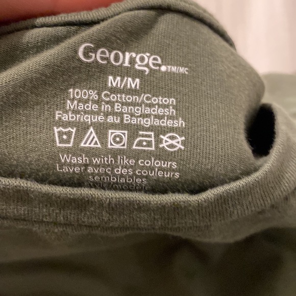 Basic army green T-shirt - Picture 2 of 2